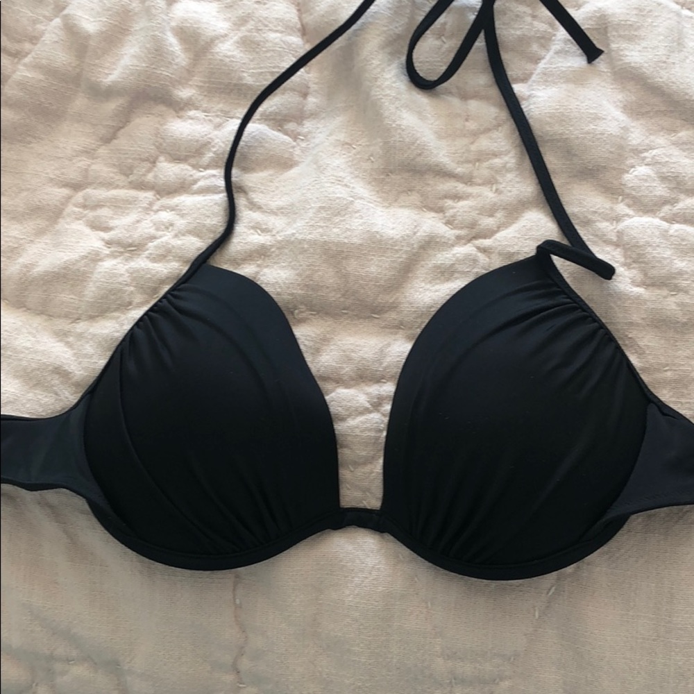 NWOT Shade & Shore Bikini Top